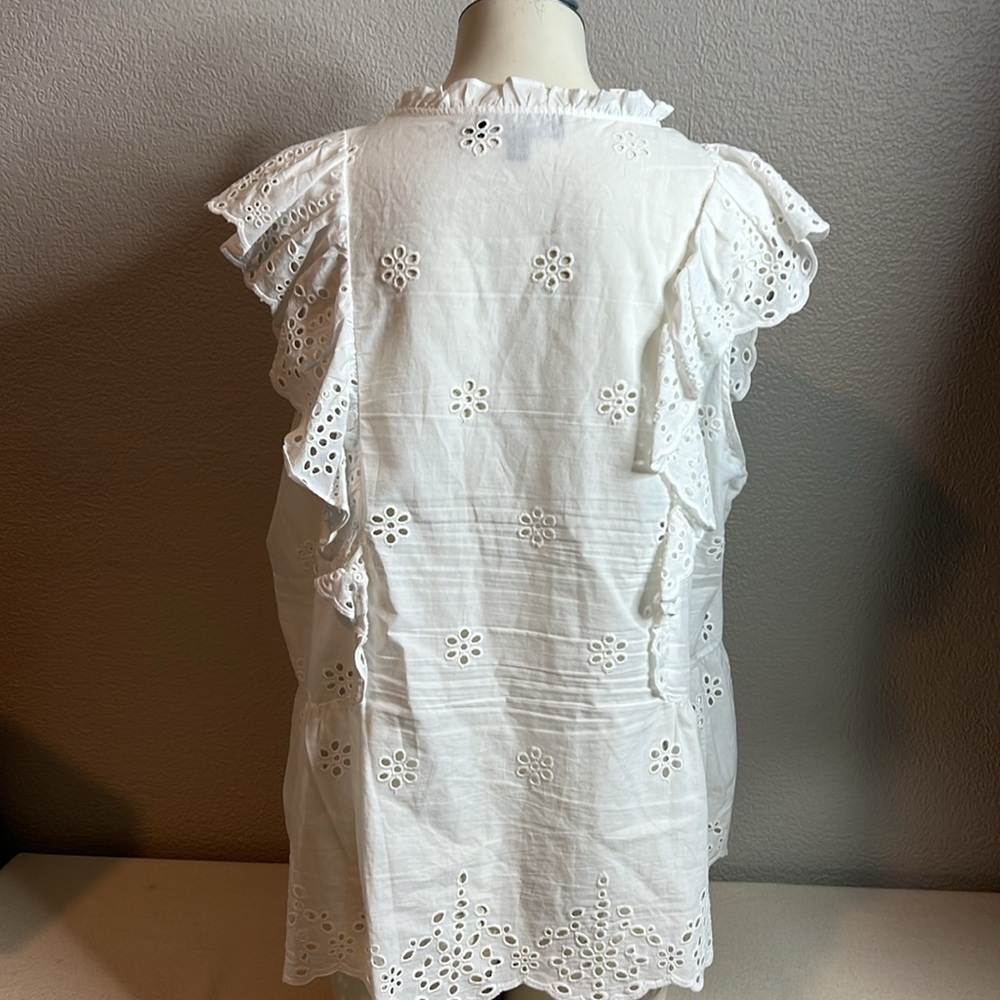 Laundry by Shelli Segal White Eyelet Ruffle Sleeve Blouse – Size XL - Picture 6 of 7